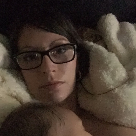 Meet your Posher, Erica - Picture 1 of 1